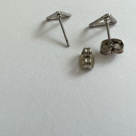 Silver tone Triangle Outline Stud Earrings Geometric Minimalist Modern - Picture 5 of 7